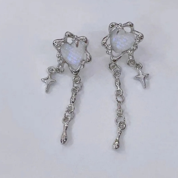 Romantic Tassel Earrings - Picture 4 of 8